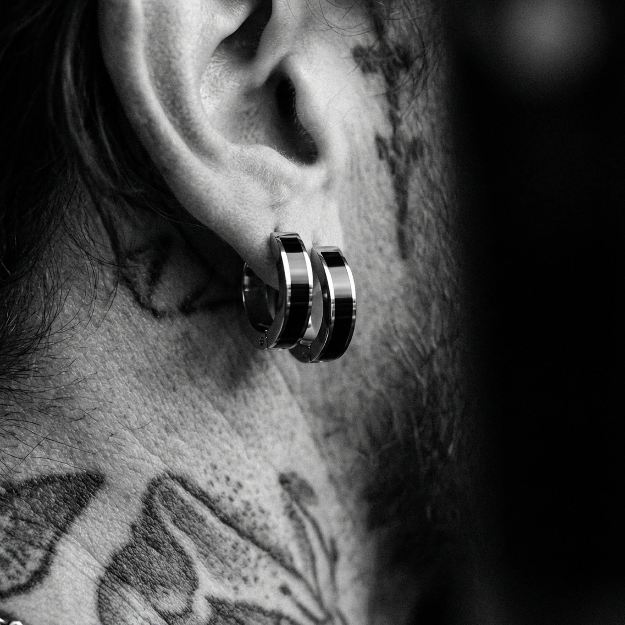 BLACK HOOPS. - Image 4