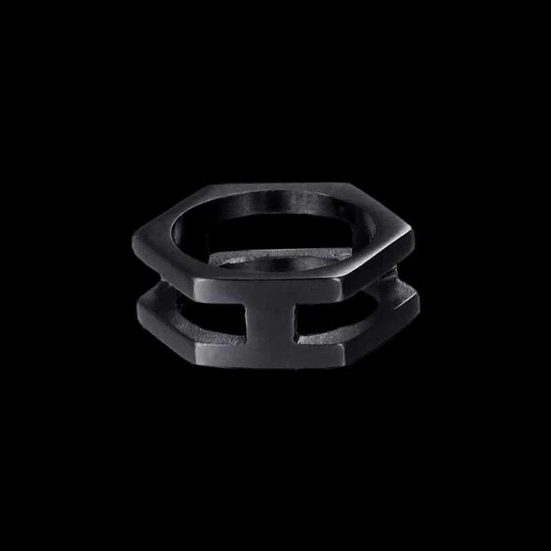 BOLT. - Image 3