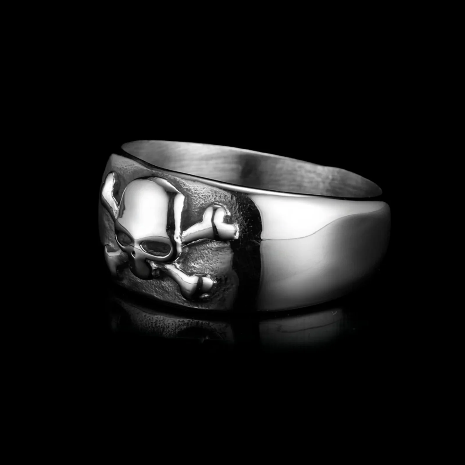 CROSSBONE.
