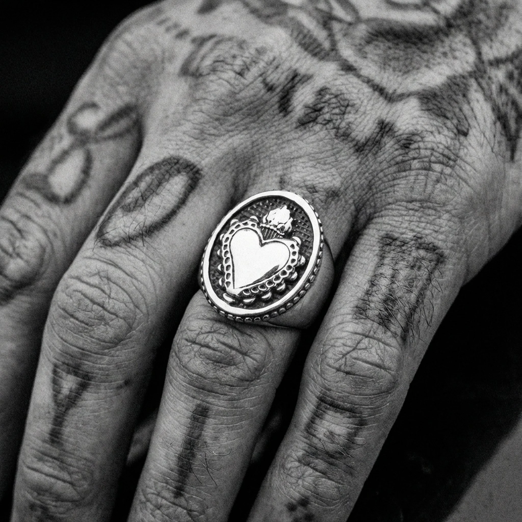 OLD FLAME. - Image 4