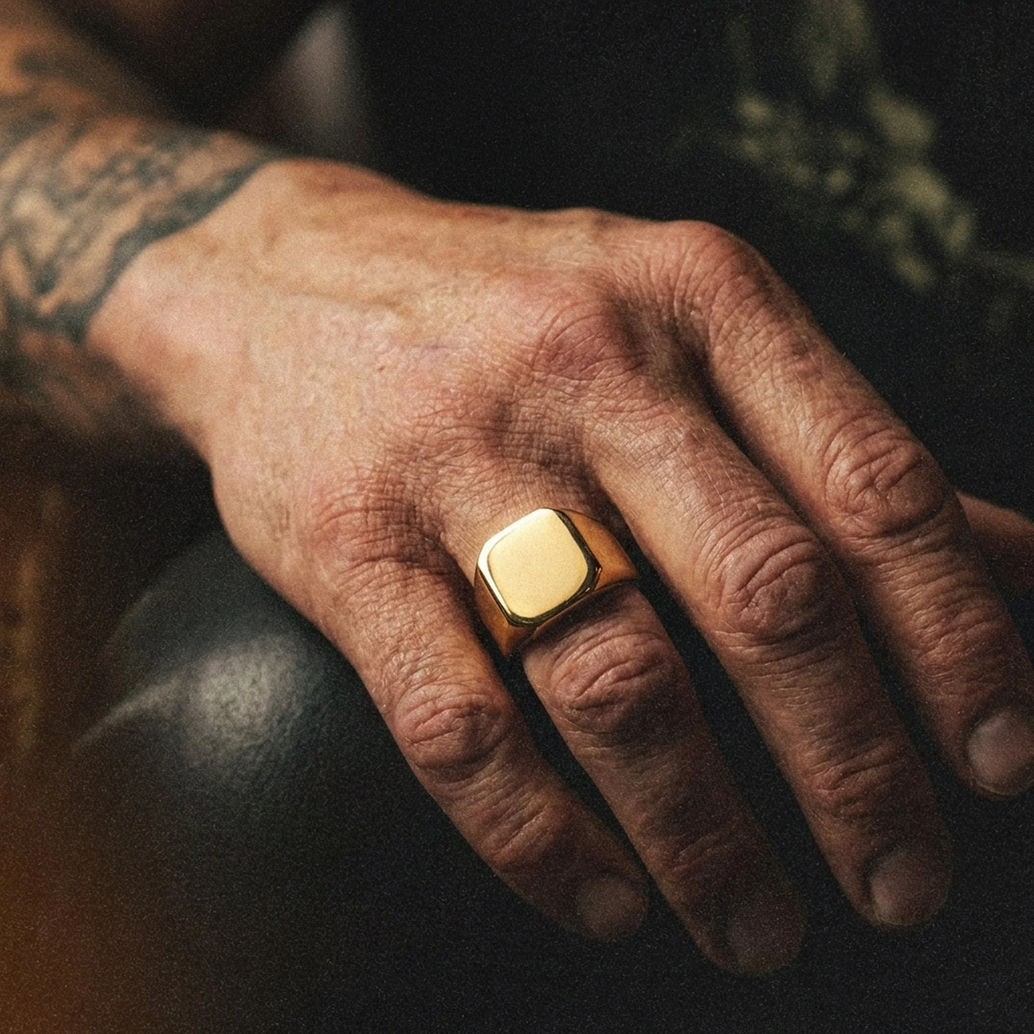 SQUARE. - GOLD - Image 2