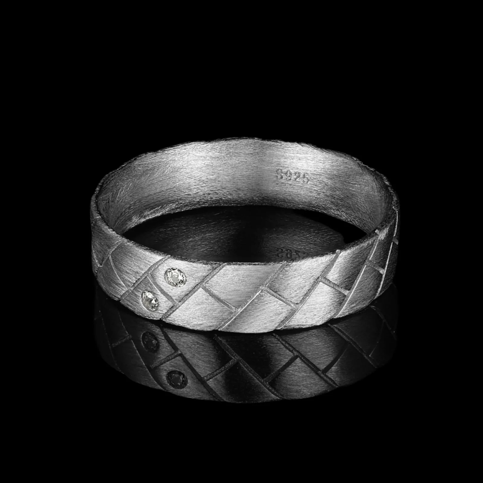 THE EXPLORER RING. - 925 STERLING SILVER - Image 3
