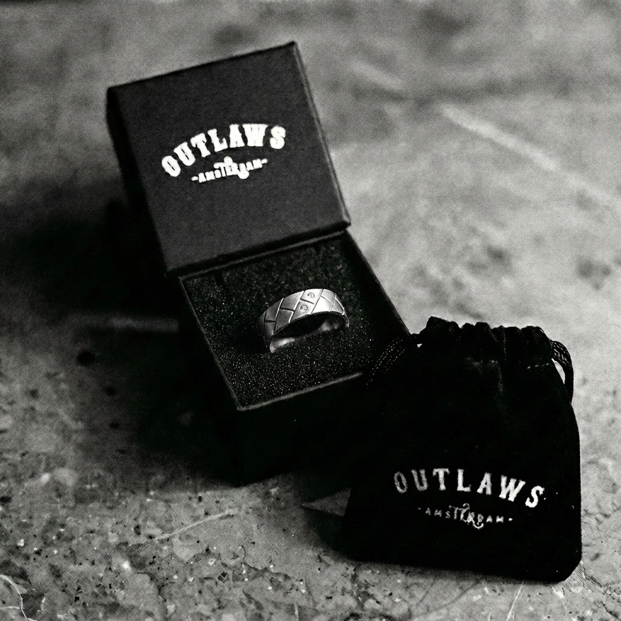 THE EXPLORER RING. - 925 STERLING SILVER - Image 5